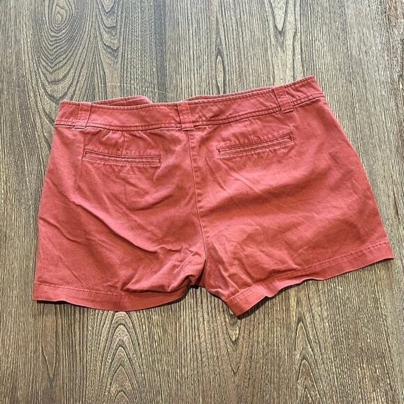 Soho Jeans New York & Company Chino Shorts Mid Rise Cotton Blend Red Size 12 - Picture 4 of 7
